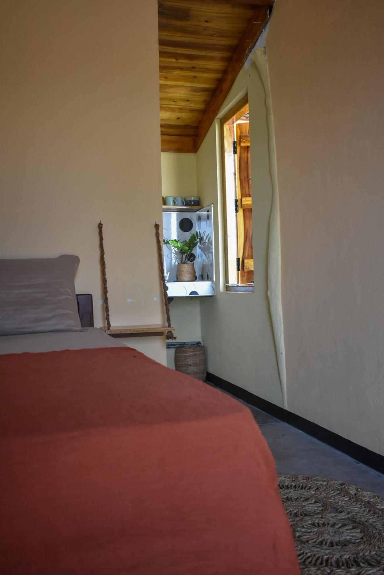 Salty Alchemy Apartamento Baía de Arugam Exterior foto